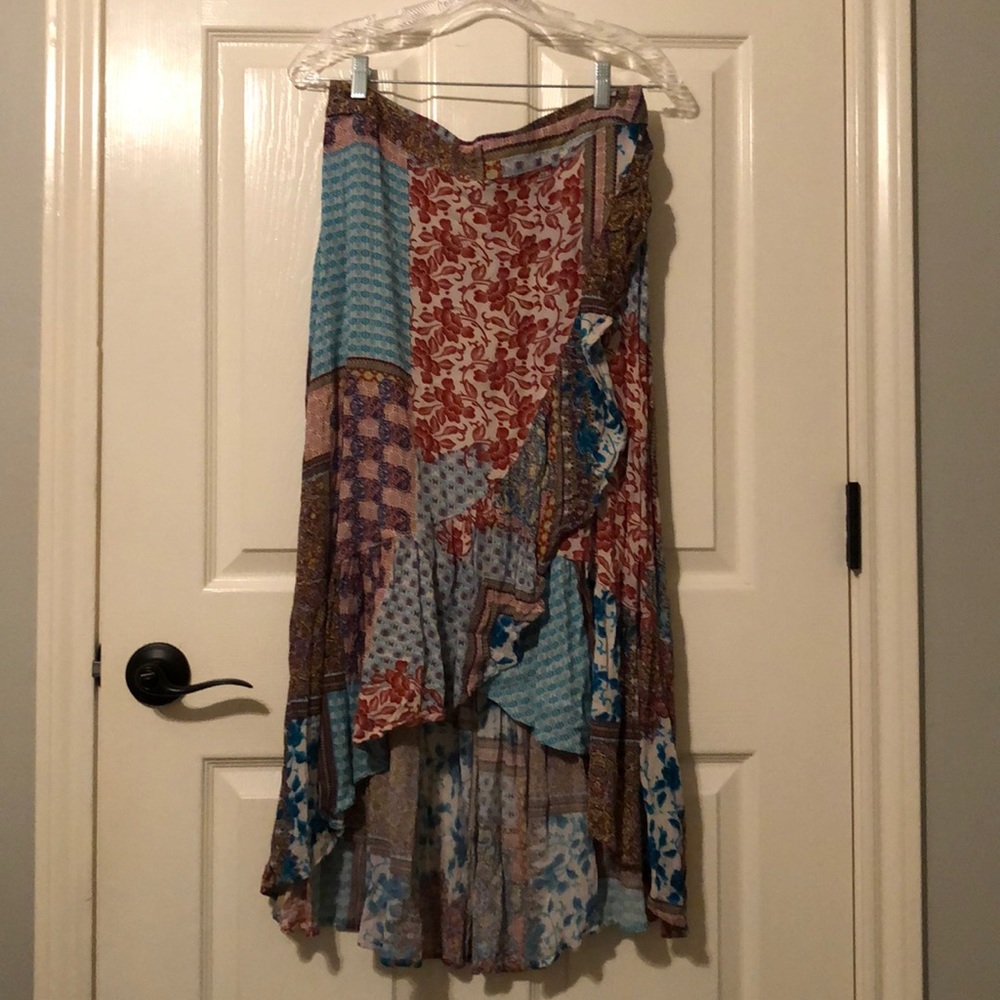 Cute patterned skirt!!